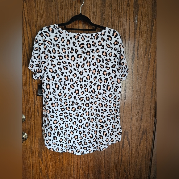 Torrid Leopard Print V-Neck Women's Top Size 12 - Picture 5 of 6